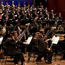 Broadway Powerhouse Ali Ewoldt And The Houston Symphony Chorus Join The Orchestra For Photo