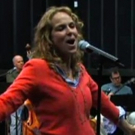 TV: NBC's 'The Office' Star Melora Hardin Sings in LA