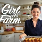 Molly Yeh Returns to Food Network with GIRL MEETS FARM Photo
