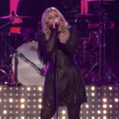 VIDEO: Watch Kelly Clarkson Perform AMERICAN WOMAN at the 2018 CMT Music Awards Video