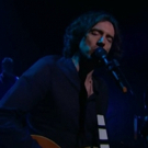 VIDEO: Snow Patrol Performs 'Don't Give In' on THE LATE LATE SHOW Video