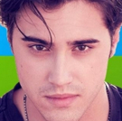 BWW Interview: MUTT HOUSE's Ryan McCartan Goes to the Dogs Photo