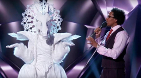 VIDEO: The Unicorn is Unmasked on THE MASKED SINGER!  Image