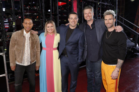 Kelly Clarkson, John Legend, Adam Levine And Blake Shelton to Return as Coaches of THE VOICE in the Fall  Image