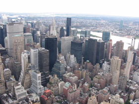 Entertain and Dine MANHATTAN STYLE Image