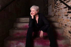 Review: JULIA SWEENEY May Be OLDER AND WIDER but She is Still Shrewdly Funny 