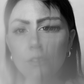 Australian Singer & Multi-Instrumentalist Annie Bass Releases Debut EP Today Image