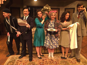 Review: Southwestern Students Shine in Michael Frayn's NOISES OFF Image