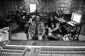 Slash Ft. Myles Kennedy & The Conspirators Announce Third Studio Album Out This Fall 