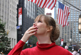 Jessica Pratt To Make Major US Debut at The Met Image