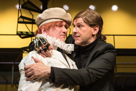 Review: RICHARD III at Radnóti Theatre, Budapest 