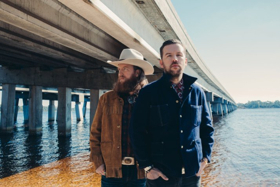 Brothers Osborne Reveal New Track PUSHING UP DAISIES (LOVE ALIVE) 