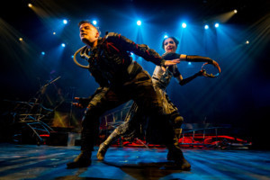 BWW Review: RICHARD III at Synetic Theater 