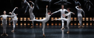 Review: FIFTEEN DANCERS AND CHANGEABLE TEMPO at Grand Théâtre Image