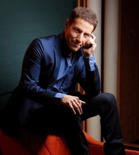 Grammy Award Winner Richard Marx Performs with Pop Pianist Jim Brickman Image