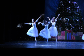 Review: AN AFTERNOON OF SWEETS AND DELIGHTS with the Eglevsky Ballet Image
