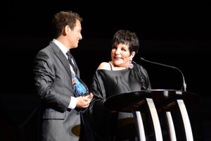 Liza Minnelli Cancels Vegas Concert With Michael Feinstein Due To Illness Image