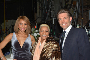 Dionne Warwick Set for Blue Note Hawaii May 17-20 Image