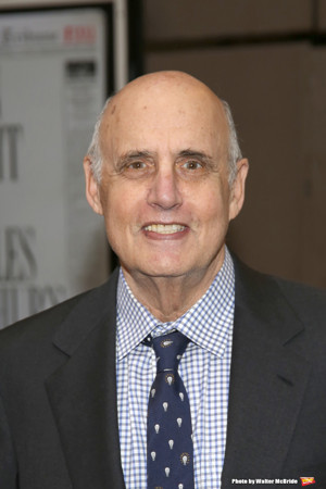 Jeffrey Tambor To Appear On New Season of ARRESTED DEVELOPMENT, Following TRANSPARENT Oust 