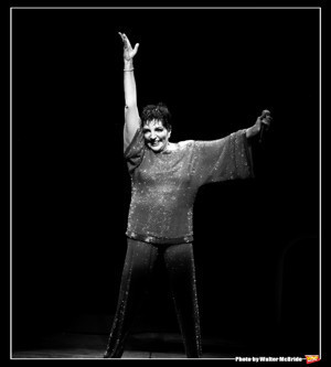 BWW Poll Results: Readers Think Liza Minnelli Should Receive a Kennedy Center Honor Image