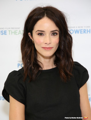 Abigail Spencer To Star In New Hulu Pilot REPRISAL 