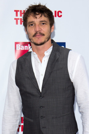 Pedro Pascal to Play the Deadly Gunfighter in THE MANDALORIAN, Gina Carano, Giancarlo Esposito Join Cast  Image