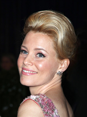 Elizabeth Banks to Direct and Produce THE GRACE YEAR 