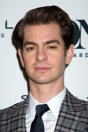 Andrew Garfield and Jessica Chastain to Star in THE EYES OF TAMMY FAYE Image