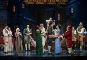 Review: A CHRISTMAS CAROL Makes For A Merry Tradition At Milwaukee Repertory Theater Image
