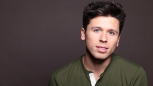 Interview: Johnny Wexler on being Frankie Valli in JERSEY BOYS' US Tour Image