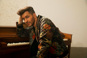 Andy Grammer Releases Original Song, DON'T GIVE UP ON ME For Upcoming Movie FIVE FEET APART Image
