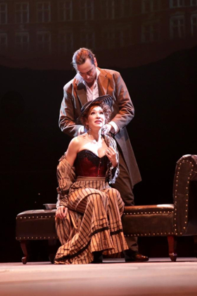 Review: JEKYLL & HYDE at North Shore Music Theatre 