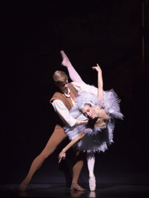 Review: KENNETH MACMILLAN - A NATIONAL CELEBRATION, Royal Opera House Image