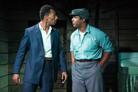 Roundabout Underground's TOO HEAVY FOR YOUR POCKET Enters Final Fortnight Image