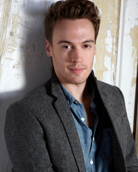 Social: Go Behind The Scenes of Erich Bergen's First Night In WAITRESS on Broadway Image