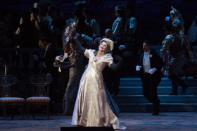 Susan Graham to Star in THE MERRY WIDOW, Helmed by Susan Stroman, at The Met Opera 