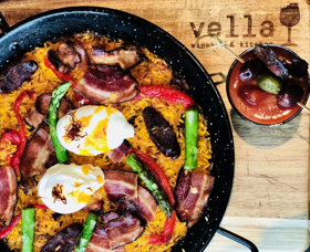Review: VELLA WINE BAR & KITCHEN on the UES for Top Tapas and Delightful Dining 