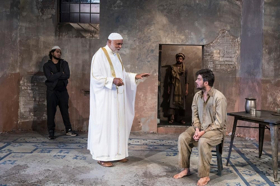 Review: THE INVISIBLE HAND at New Victoria Theater Image