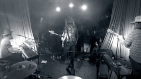 THE VEGABONDS Release New Video For Single 'Best I Can' From New Album 'V,' Band Now On Tour Image