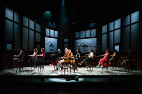 Review: 'T SCHAEP MET DE 5 POOTEN at De La Mar Theater: nostalgia galore, the true heart of Amsterdam! Image