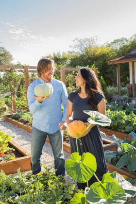 HGTV Premieres New Special CHIP AND JOANNA'S FAMILY GARDEN PROJECT Today 