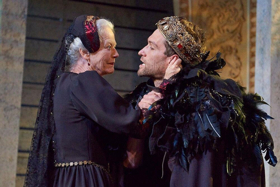 Review: RICHARD III at TAM 