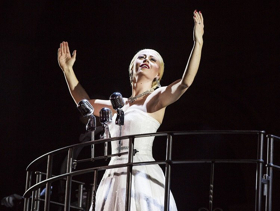 Tim Rice And Andrew Lloyd Webber's Musical Masterpiece EVITA To Visit Birmingham Hippodrome This March  Image