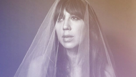 Breakout Vocalist Ella Vos Launches First Ever North American Tour This Spring Image