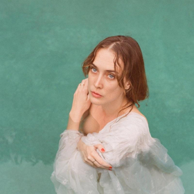 Allie Crow Buckley Releases New Song 'As I Walk Into The Sea' on Stereogum Image