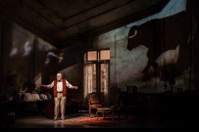 Stacy Keach Returns to the Stage in the Goodman's PAMPLONA Image