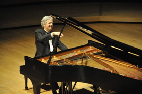 Pianist Brian Ganz Continues 'Extreme Chopin' 