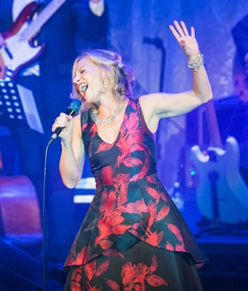 LIZA PULMAN SINGS STREISAND Comes To Bolton Albert Halls  Image