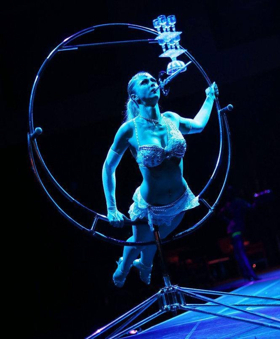 Cirque Dreams Revealed Wows Mohegan Sun Audience  Image