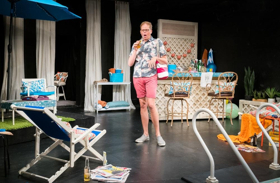 BRIGHT COLORS AND BOLD PATTERNS Celebrates 100 Performances, Announces Bright Pass Image